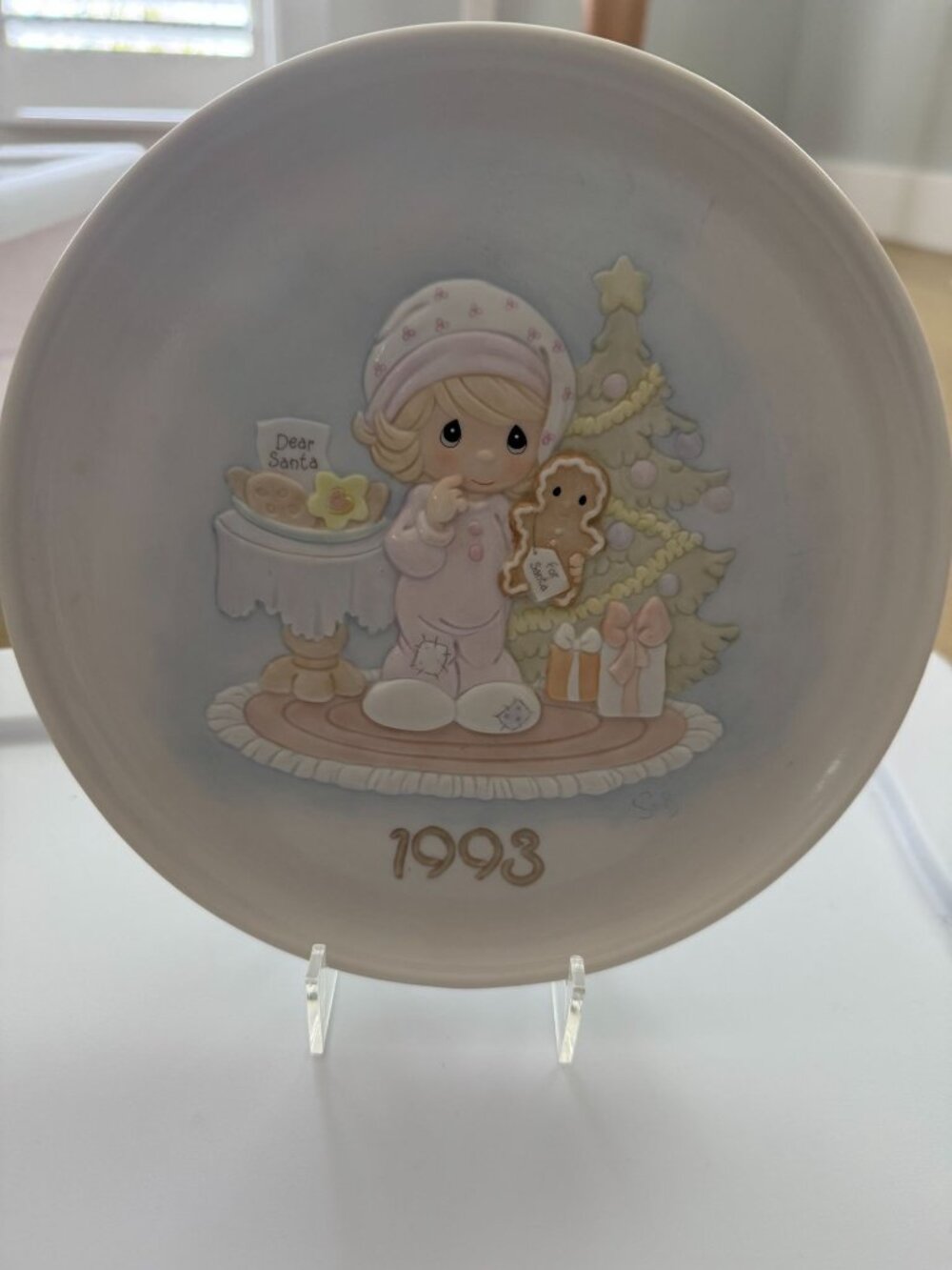1993 Precious Moments "Wishing You The Sweetest Christmas" Collector's Plate